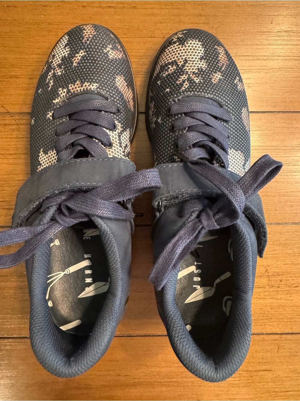 NOBULL Women’s Navy Lifting Shoes with Light Floral Accents 9.5 - Picture 7 of 12